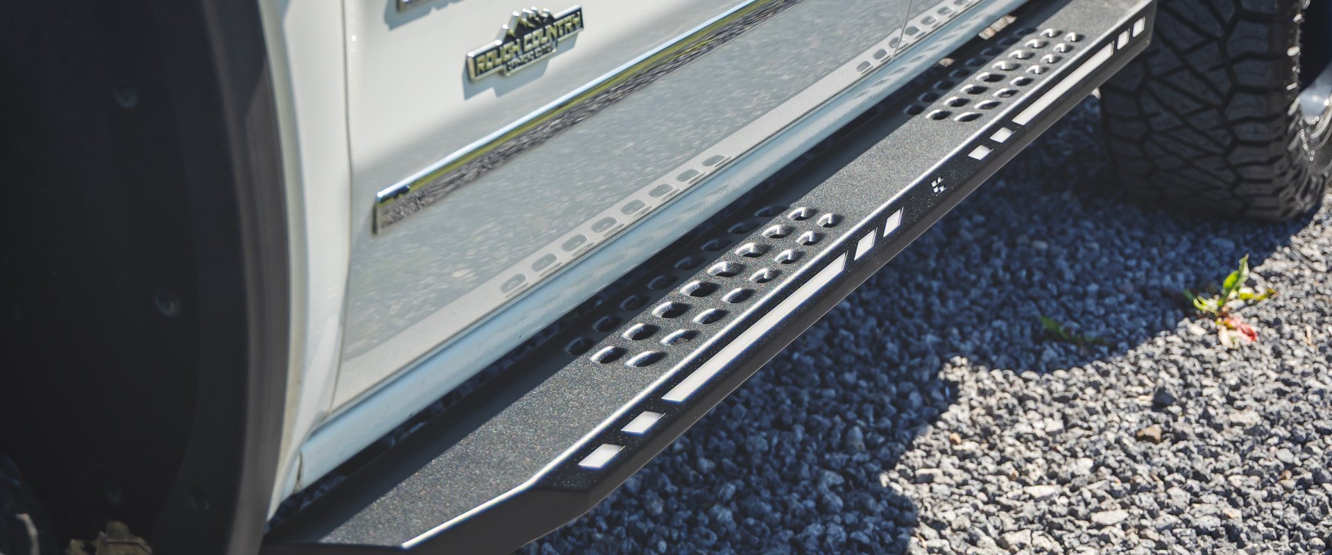 Steps and Running Boards: Which Type Is Right for You?