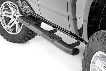 Oval Nerf Step | Crew Cab | Black | Ram 1500 (19-26)/1500 TRX (21-24)