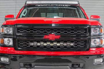 Chevy 1500 Silverado w/ 30in Cree LED Grille Kit