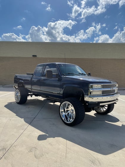 6 Inch Lifted 1998 Chevy C1500/K1500 Pickup 4WD