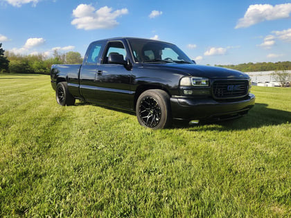 2001 GMC Sierra 1500 RWD