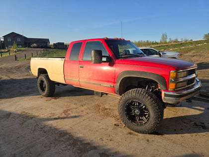 6 Inch Lifted 1995 Chevy K2500 4WD