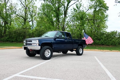4 Inch Lifted 1996 Chevy K1500 4WD