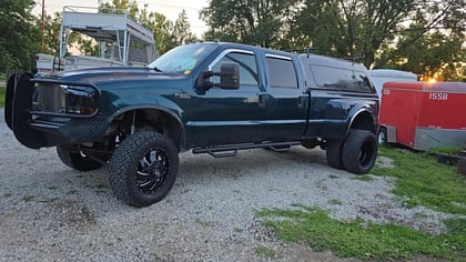 4 Inch Lifted 1999 Ford F-350 Super Duty 4WD