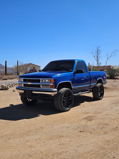 4 Inch Lifted 1990 Chevy K1500 4WD