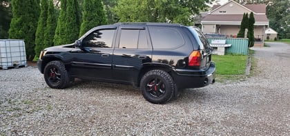 2 inch Lifted 2003 GMC Envoy 4WD