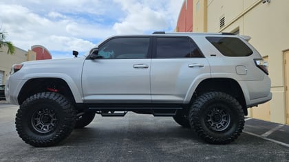 6 Inch Lifted 2020 Toyota 4Runner 4WD