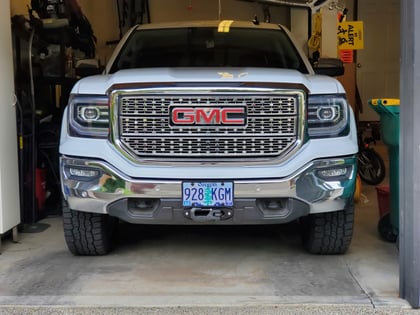 1.5 inch Lifted 2018 GMC Sierra 1500 4WD