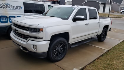 2 inch Lifted 2017 Chevy Silverado 1500 4WD