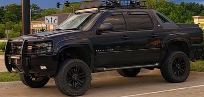 7.5 Inch Lifted 2009 Chevy Avalanche 1500 4WD