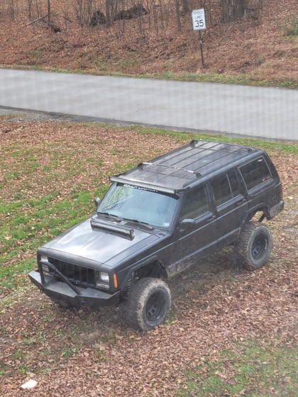 4.5 Inch Lifted 1998 Jeep Cherokee XJ 4WD