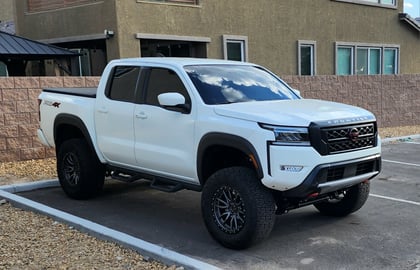 6 Inch Lifted 2023 Nissan Frontier 4WD