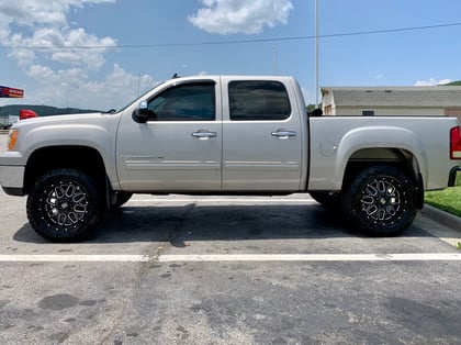 3.5 Inch Lifted 2009 GMC Sierra 1500 2WD