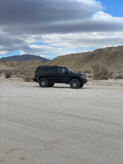 6 Inch Lifted 2004 GMC Yukon 4WD