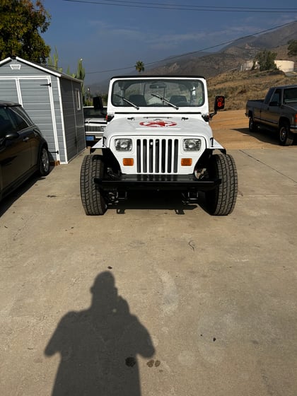 2.5 inch Lifted 1990 Jeep Wrangler YJ 4WD