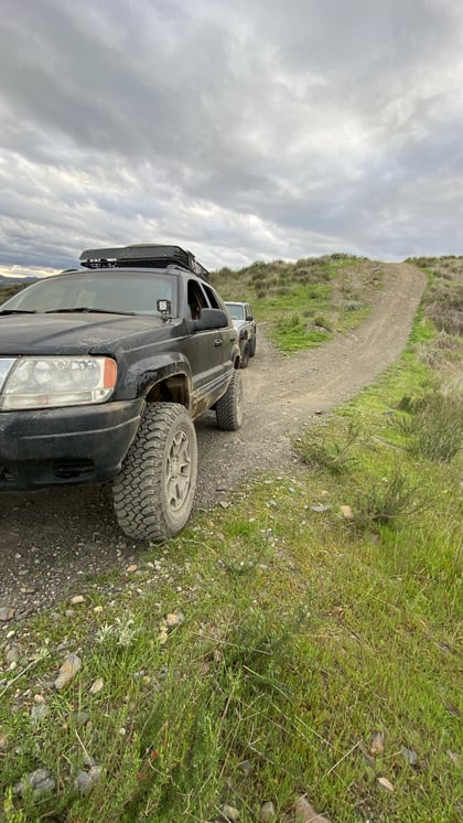 4 Inch Lifted 2000 Jeep Grand Cherokee 4WD