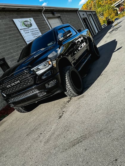 6 Inch Lifted 2022 Ram 1500 4WD