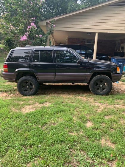 3.5 Inch Lifted 1996 Jeep Grand Cherokee 4WD
