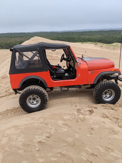 6 Inch Lifted 1985 Jeep CJ 4WD