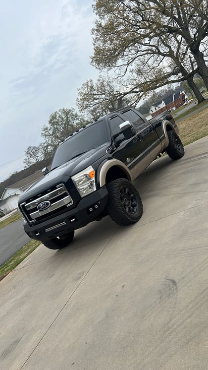 4 Inch Lifted 2011 Ford F-250 Super Duty 4WD