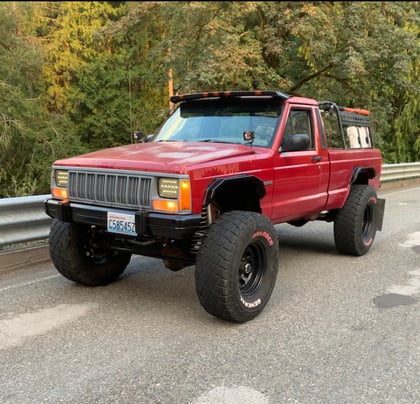 4 Inch Lifted 1989 Jeep Comanche MJ 4WD