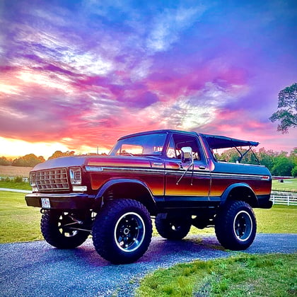 4 Inch Lifted 1979 Ford Bronco 4WD