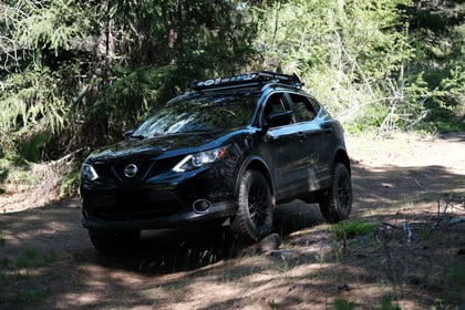 3 Inch Lifted 2017 Nissan Rogue AWD