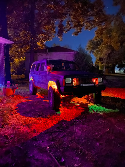 3.5 Inch Lifted 1995 Jeep Cherokee XJ 4WD