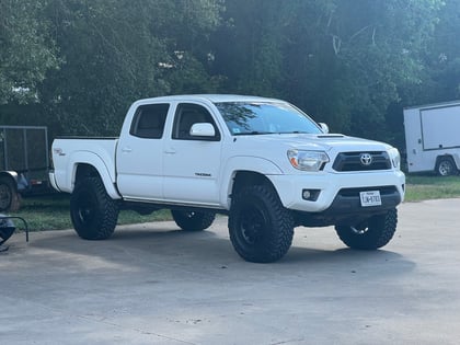 3 Inch Lifted 2013 Toyota Tacoma 4WD
