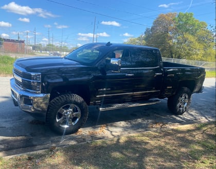 3.5 Inch Lifted 2015 Chevy Silverado 2500 HD 4WD