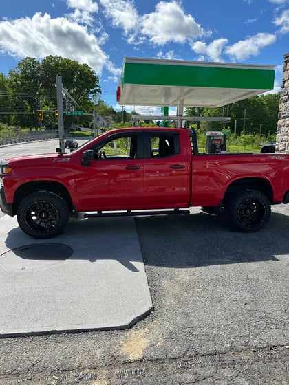 2 inch Lifted 2020 Chevy Silverado 1500 Custom Trail Boss 4WD