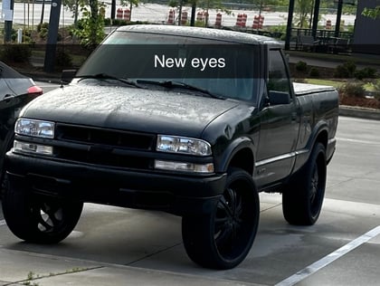 4 Inch Lifted 1999 Chevy S10 RWD