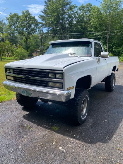 6 Inch Lifted 1987 Chevy R10 RWD
