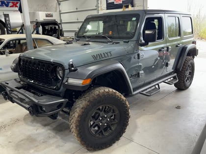 2.5 inch Lifted 2024 Jeep Wrangler Unlimited Willys 4WD