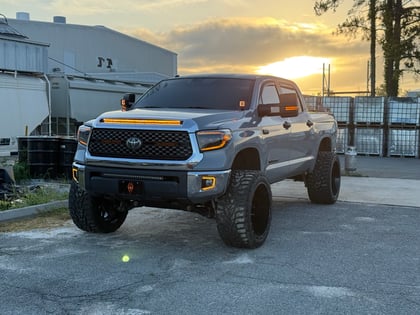 6 Inch Lifted 2018 Toyota Tundra 4WD