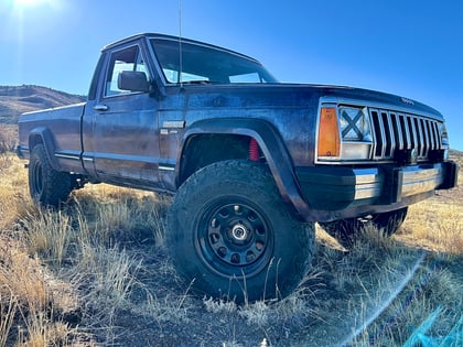 3 Inch Lifted 1987 Jeep Comanche RWD