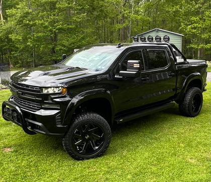 6 Inch Lifted 2021 Chevy Silverado 1500
