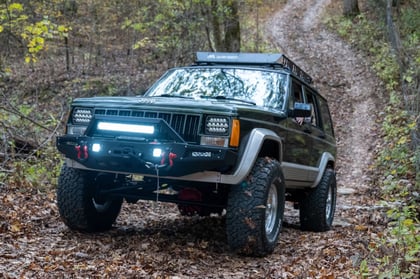 3 Inch Lifted 1996 Jeep Cherokee 4WD