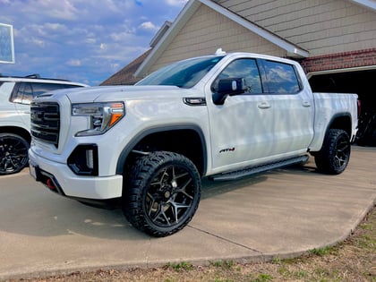 1.75 inch Lifted 2021 GMC Sierra 1500 AT4 4WD