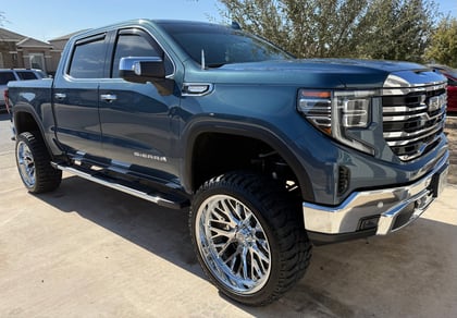 6 Inch Lifted 2024 GMC Sierra 1500 RWD