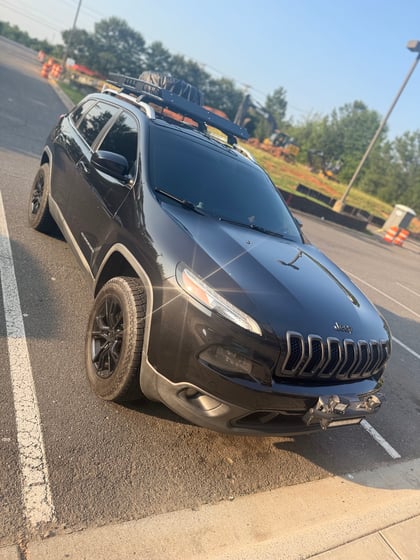 2 inch Lifted 2014 Jeep Cherokee 4WD