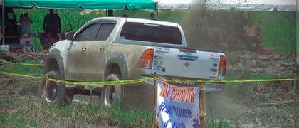 6 Inch Lifted 2016 Toyota Hilux RWD