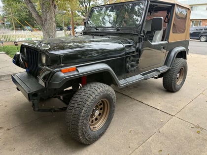 2.5 inch Lifted 1990 Jeep Wrangler 4WD