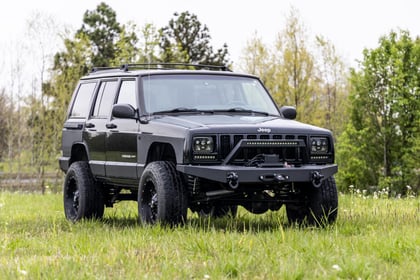 3 Inch Lifted  2001 Jeep Cherokee XJ