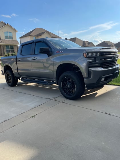3.5 Inch Lifted 2019 Chevy Silverado 1500 4WD