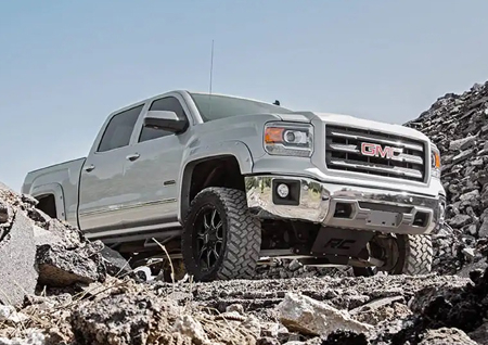 rugged-protection-the-critical-role-of-skid-plates-in-off-roading-image