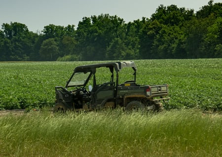 best-utv-accessories-for-fall-farm-work--cleanup-image
