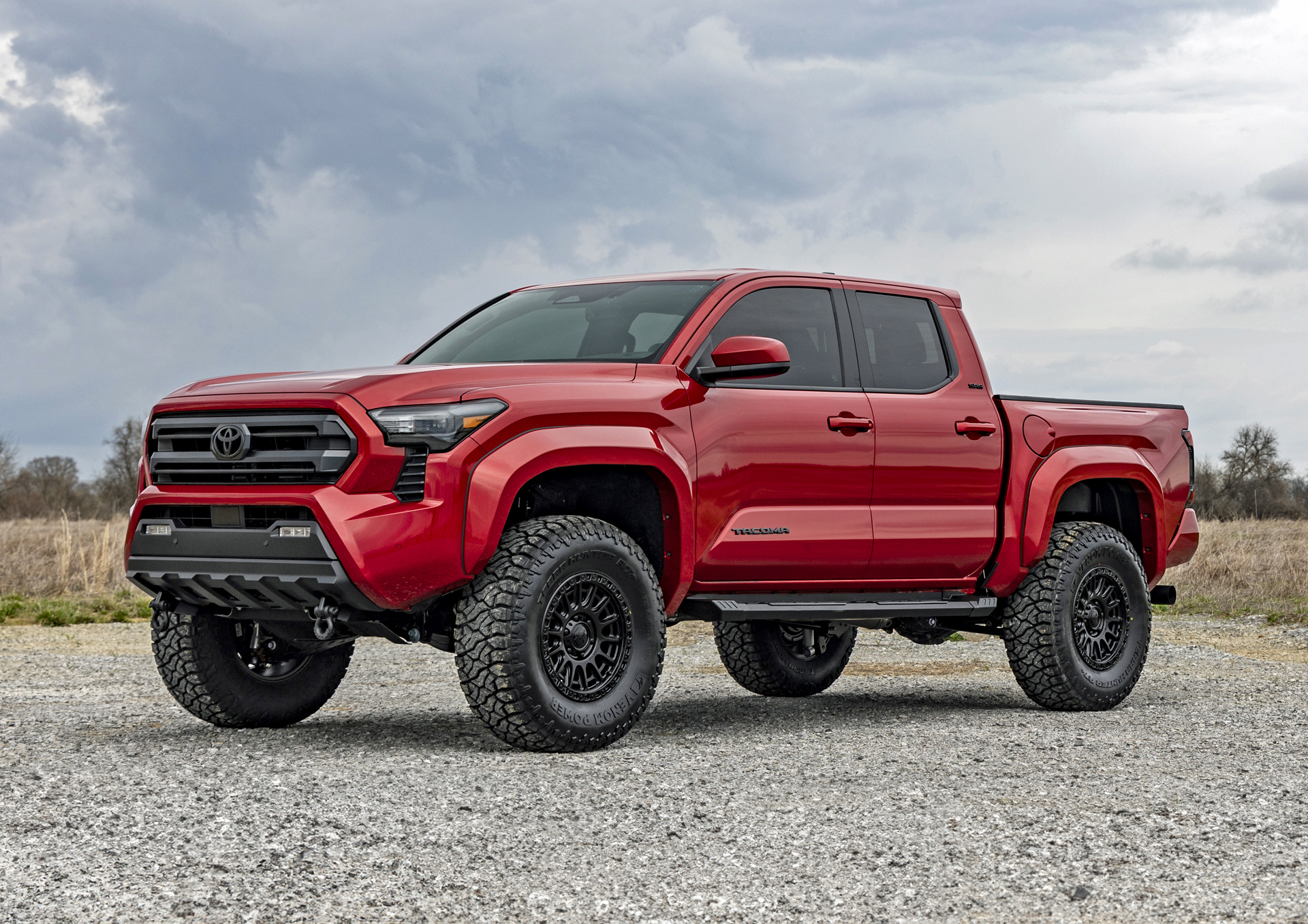 Rough Country 2024 Tacoma ランクル250使用 2024 Tacoma Transformation: Rough Country's Must-Have Upgrades