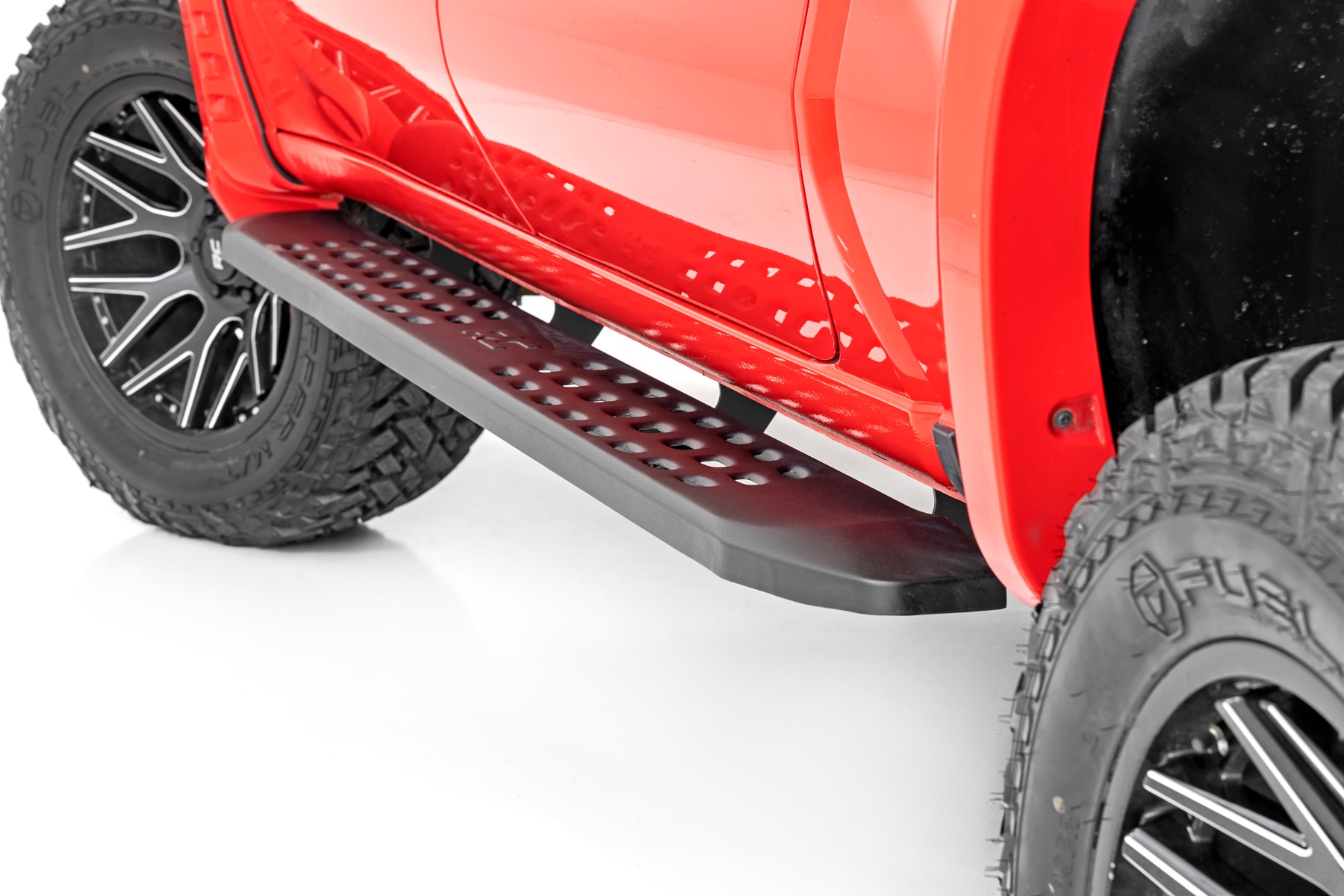 RPT2 Running Boards | Crew Cab | Black | Chevy/GMC 1500/2500HD/3500HD (19-26)