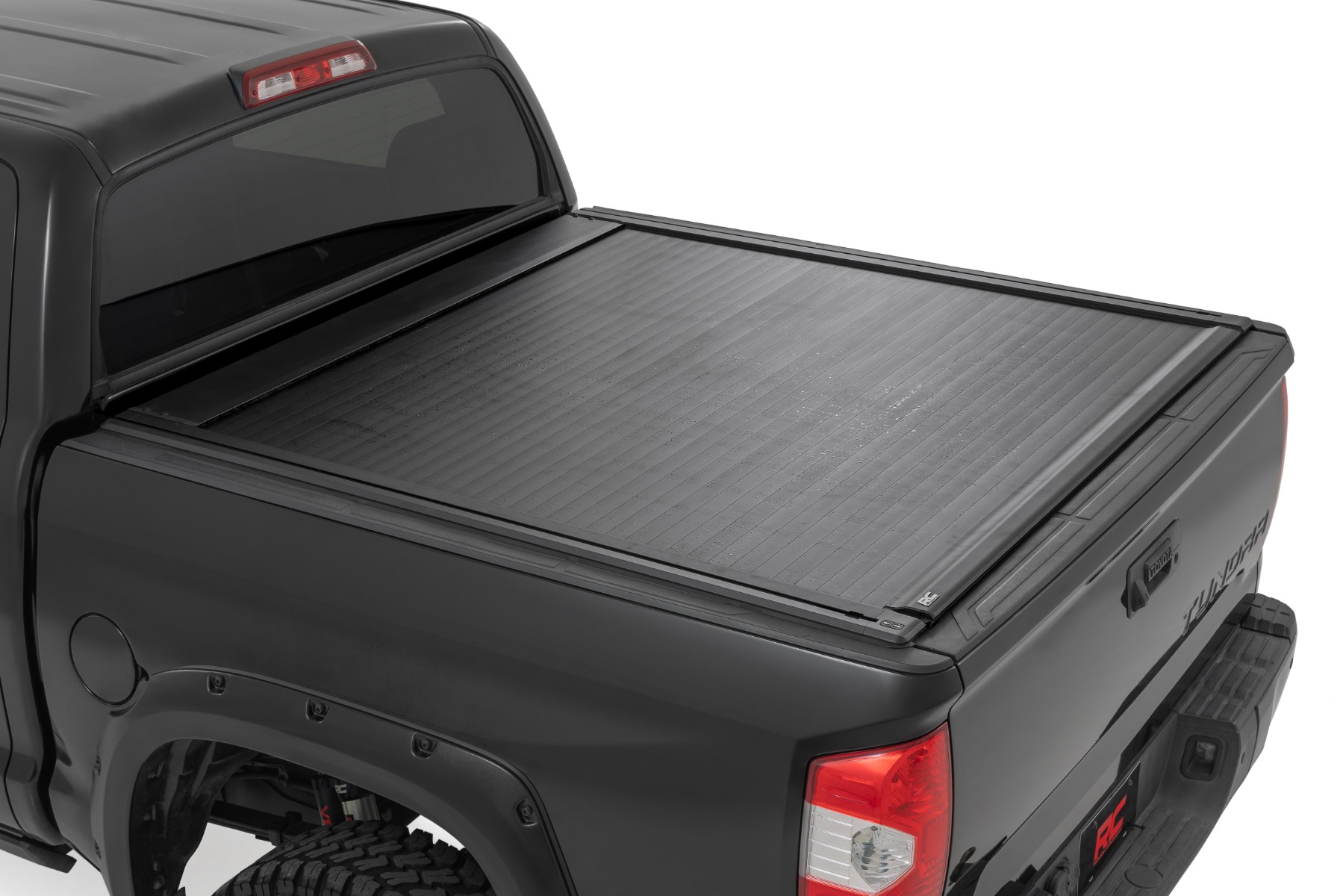 Powered Retractable Bed Cover | 5'7" Bed | Toyota Tundra (07-21)